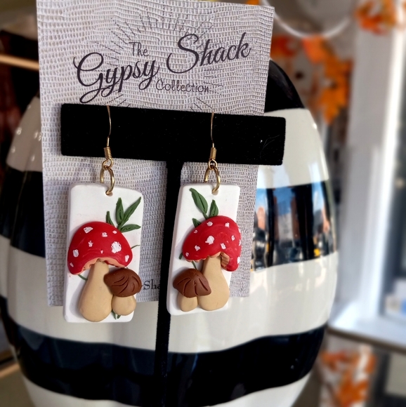 Handmade mushroom earrings - Picture 5 of 5